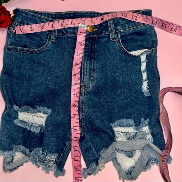 Fashion Nova Shorts Ripped Frayed Denim Baddies Streetwear Edgy Juniors 11 30” - Picture 6 of 16